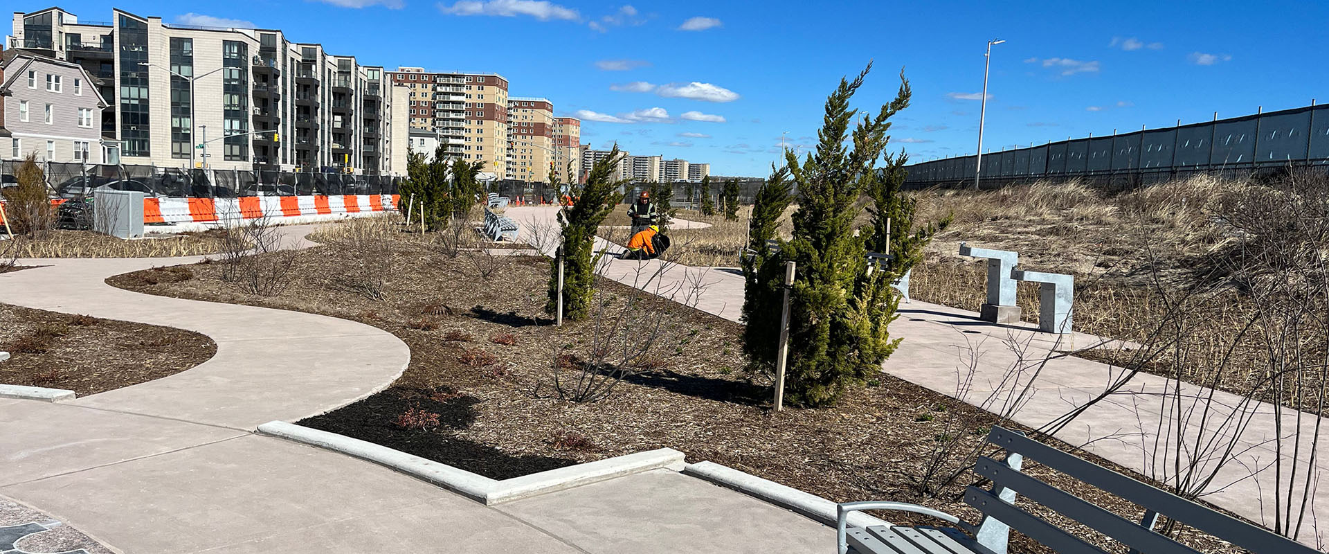 16004-14_Shorefront Parkway_04