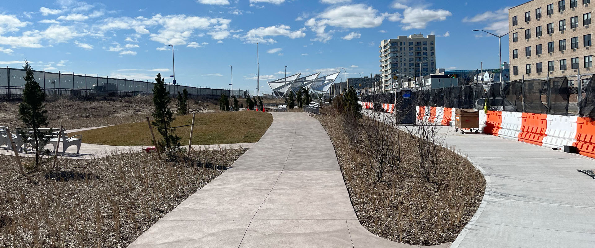 16004-14_Shorefront Parkway_05