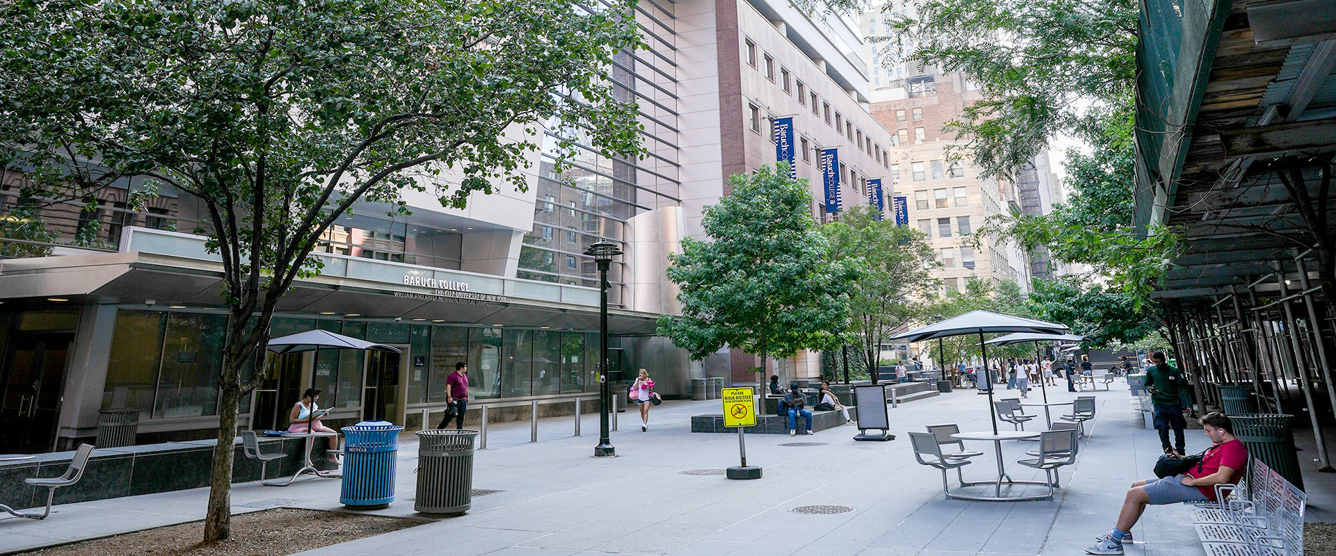 16011-4_NYCDDC_Baruch College Plaza_09