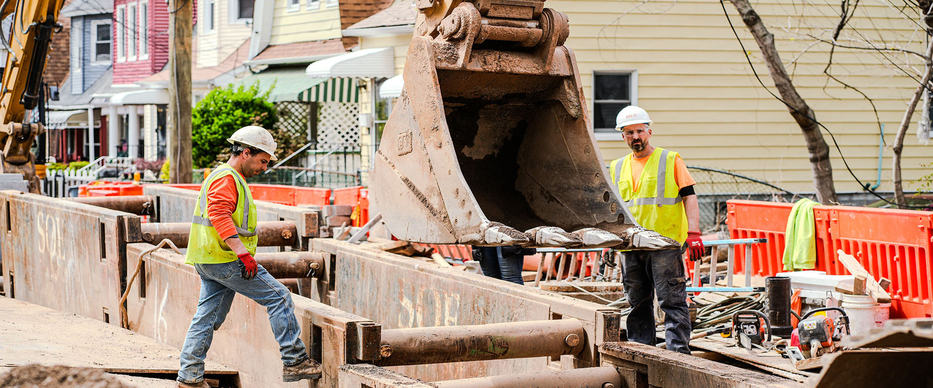 20060-4_Sink Hole_02